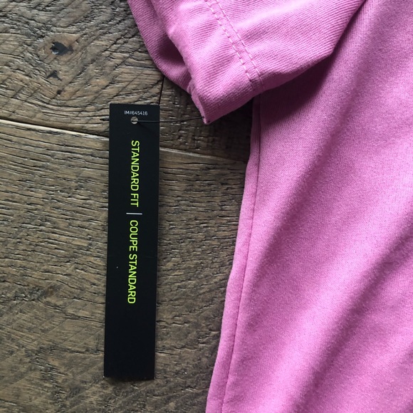 Nike Women’s XS Tee - Picture 4 of 4